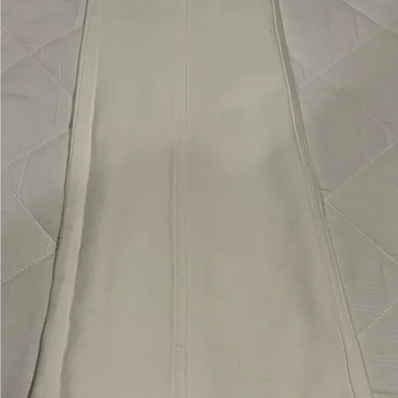 **** New Jennifer Lopez White Jeans, Size 7 - Picture 6 of 7